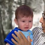 ¿Por qué mi bebé llora cuando ve a su abuela?