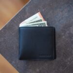 ¿Qué color debe ser tu cartera para atraer el dinero?